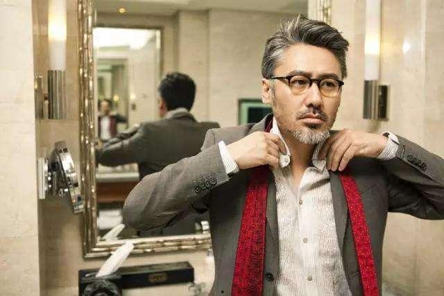 爆料明星的香港大叔视频,明星爆料背后真相揭秘  第3张